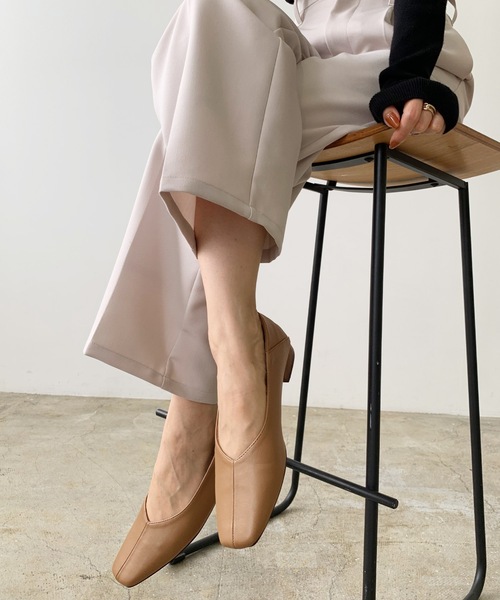 LIAN(リアン)の「スクエアトゥフラットシューズ(パンプス・レディース・ブラック/アイボリー/モカ・MEDIUM/LARGE/SMALL)」の10枚目の写真