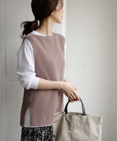 URBAN RESEARCH DOORS（アーバンリサーチドアーズ）の「コットン畦ニットベスト（ニット/セーター・レディース・ライトグレー/アイボリー・ONE）」の16枚目の写真