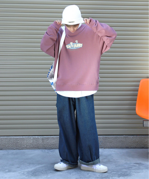 DISCUS（ディスカス）の「【neos -addictive design-】DISCUS×トムとジェリー プリント＆刺繍 ビッグシルエット スウェット プルオーバー トレーナー（スウェット・メンズ・チャコールグレー/パープル/オフホワイト/グリーン・MEDIUM/LARGE）」の20枚目の写真