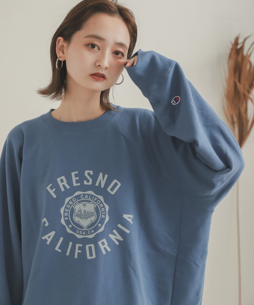 SENSE OF PLACE by URBAN RESEARCH(センスオブプレイスバイアーバンリサーチ)の「『別注』Champion×SENSE OF PLACE カレッジスウェット(スウェット・レディース・ライトグレー/ライトブルー/ベージュ・ONE)」の11枚目の写真