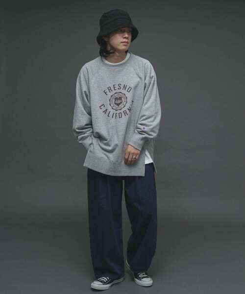 SENSE OF PLACE by URBAN RESEARCH(センスオブプレイスバイアーバンリサーチ)の「『別注』Champion×SENSE OF PLACE カレッジスウェット(スウェット・レディース・ライトグレー/ライトブルー/ベージュ・ONE)」の17枚目の写真