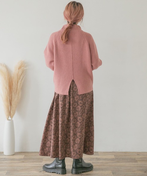 ITEMS URBANRESEARCH（アイテムズ アーバンリサーチ）の「片畦ハイネックニット（ニット/セーター・レディース・グレー/ブルー/ピンク/ベージュ・FREE）」の9枚目の写真