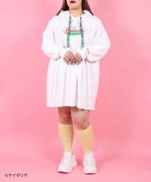 PUNYUS　サイゼリヤ　ロゴパーカーワンピース PUNYUS（プニュズ）の「サイゼリヤロゴパーカーワンピース