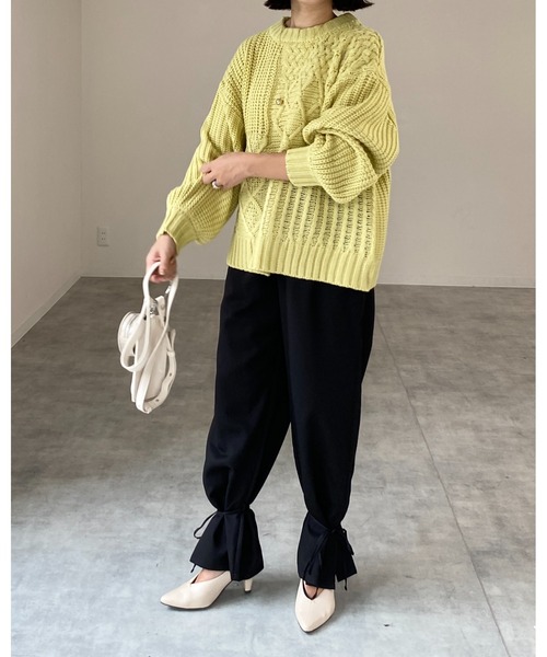 She's Closet(シーズクローゼット)の「ケーブルアラン編みボリュームスリーブパッチワークニット(ニット/セーター・レディース・アイボリー/ベージュ/ブラック/ブラウン/イエロー/グリーン・FREE)」の17枚目の写真