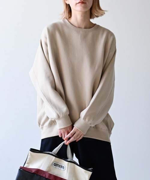 LUPILIEN（ルピリアン）の「クルーネックプルオーバー（Tシャツ/カットソー・レディース・ブラック/オフホワイト/ブルー/モカ/キャメル/ライトベージュ・FREE）」の4枚目の写真
