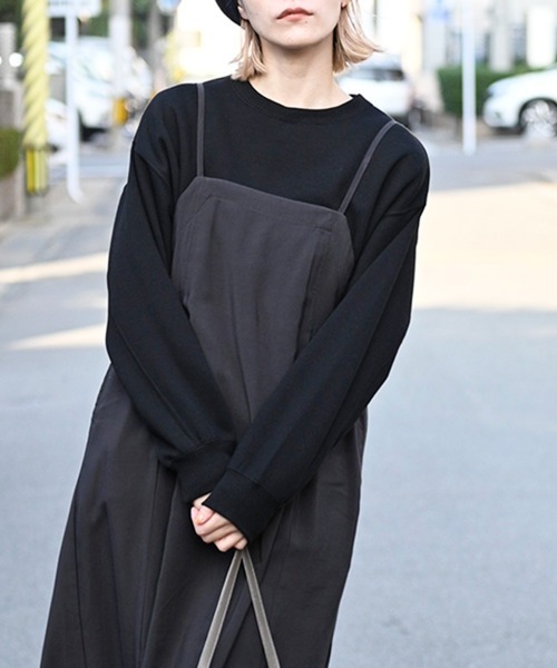 LUPILIEN（ルピリアン）の「クルーネックプルオーバー（Tシャツ/カットソー・レディース・ブラック/オフホワイト/ブルー/モカ/キャメル/ライトベージュ・FREE）」の2枚目の写真
