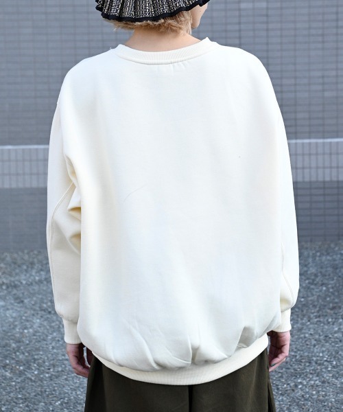 LUPILIEN（ルピリアン）の「クルーネックプルオーバー（Tシャツ/カットソー・レディース・ブラック/オフホワイト/ブルー/モカ/キャメル/ライトベージュ・FREE）」の11枚目の写真