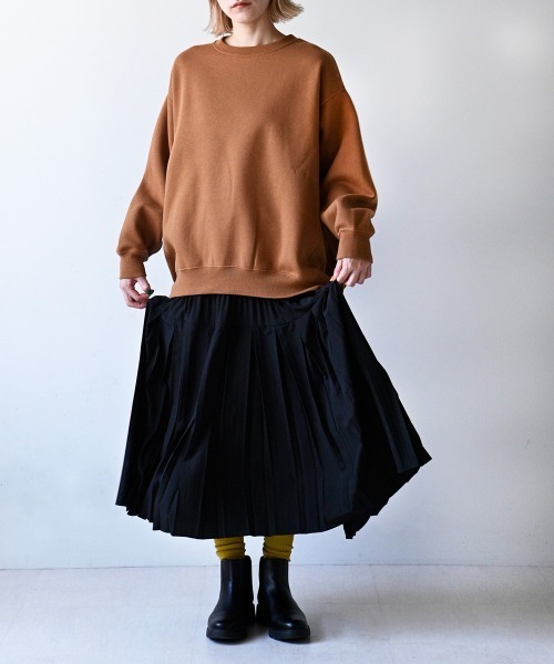 LUPILIEN（ルピリアン）の「クルーネックプルオーバー（Tシャツ/カットソー・レディース・ブラック/オフホワイト/ブルー/モカ/キャメル/ライトベージュ・FREE）」の9枚目の写真