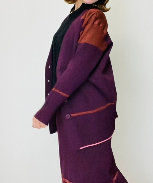 TEVALT（ヴァレット）の「ラメシアー　ランダムリブカーディガン（カーディガン/ボレロ・レディース・ブラック/グリーン/ブラウン/ブルー・38）」の14枚目の写真