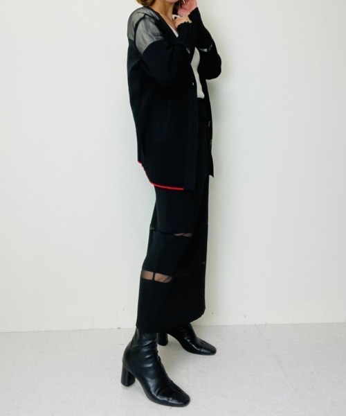 TEVALT（ヴァレット）の「ラメシアー　ランダムリブカーディガン（カーディガン/ボレロ・レディース・ブラック/グリーン/ブラウン/ブルー・38）」の13枚目の写真