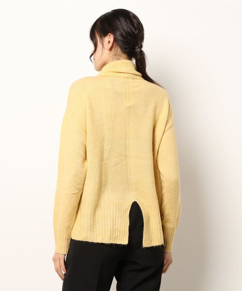 Samansa Mos2 blue（サマンサモスモスブルー）の「ヤクタッチタートルニット（ニット/セーター・レディース・グリーン/ブラウン/ミント/イエロー/ベージュ・ﾌﾘ-）」の10枚目の写真