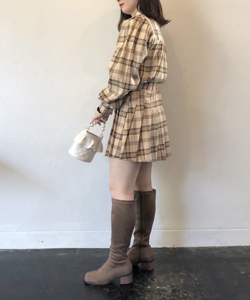 OLIVE des OLIVE（オリーブデオリーブ）の「チェック柄クレリックシャツ（シャツ/ブラウス・レディース・オフホワイト/ブラック/ベージュ・FREE）」の8枚目の写真