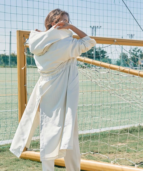 titivate（ティティベイト）の「ﾄﾞﾛｰｽﾄﾘﾝｸﾞﾃﾞｻﾞｲﾝﾎﾞﾘｭｰﾑﾗｲﾄｺｰﾄ（マウンテンパーカー・レディース・ラベンダー/アイボリー/ネイビー/ブルーグレー・M/S）」の10枚目の写真