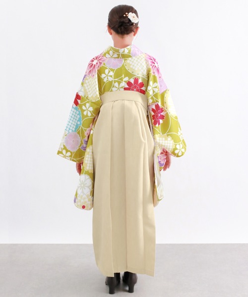 KYOETSU（キョウエツ）の「ガールズ CCM D 袴4点セット ( 二尺袖 + 帯 + 袴 + 襦袢 )（着物・キッズ・パープル系その他/ロイヤルブルー/グレー系その他/グレー系その他2/ホワイト系その他/イエロー系その他/ブルー系その他2/ベージュ系その他/黄緑系/ピンク系その他/グリーン系その他/ブルー系その他・84/80/87/91）」の16枚目の写真