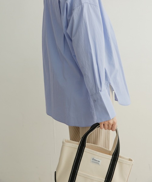 URBAN RESEARCH DOORS(アーバンリサーチドアーズ)の「コットンワッシャーチュニックシャツ(シャツ/ブラウス・レディース・オフホワイト/ブルー・1)」の17枚目の写真