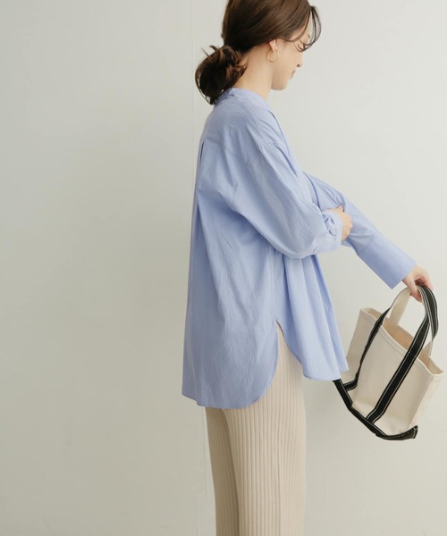 URBAN RESEARCH DOORS(アーバンリサーチドアーズ)の「コットンワッシャーチュニックシャツ(シャツ/ブラウス・レディース・オフホワイト/ブルー・1)」の18枚目の写真