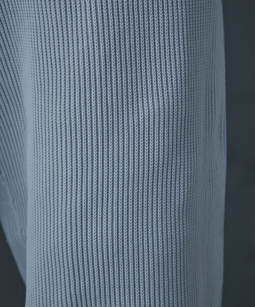 PUBLIC TOKYO(パブリックトウキョウ)の「プリーツニットパンツ(その他パンツ・メンズ・ダークグレー/ライトベージュ/サックスブルー・1/2)」の10枚目の写真