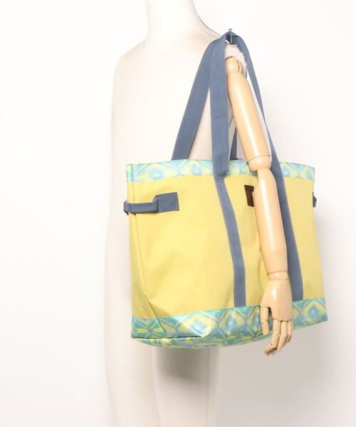 チチカカ（チチカカ）の「アウトドアビッグトートバッグ（トートバッグ・レディース・ブラウン/イエロー系その他・FREE）」の6枚目の写真