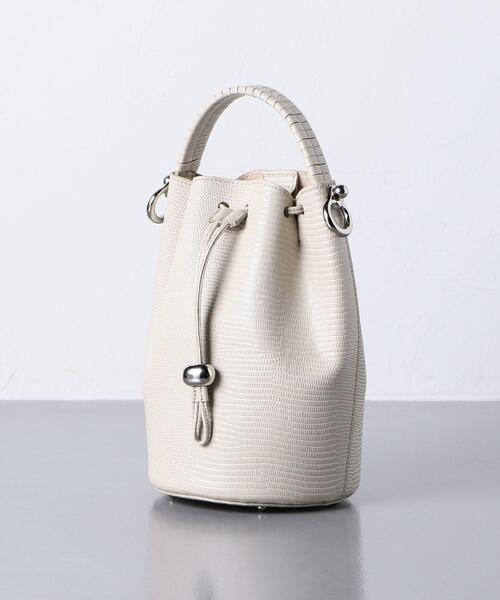 TOFF&LOADSTONE（トフアンドロードストーン）の「【別注】＜TOFF&LOADSTONE（トフアンドロードストーン）＞LANTERN ショルダーバッグ（ショルダーバッグ・レディース・ブラック/ベージュ・FREE）」の3枚目の写真