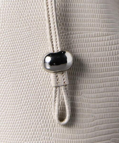 TOFF&LOADSTONE（トフアンドロードストーン）の「【別注】＜TOFF&LOADSTONE（トフアンドロードストーン）＞LANTERN ショルダーバッグ（ショルダーバッグ・レディース・ブラック/ベージュ・FREE）」の8枚目の写真