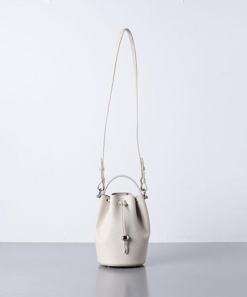 TOFF&LOADSTONE（トフアンドロードストーン）の「【別注】＜TOFF&LOADSTONE（トフアンドロードストーン）＞LANTERN ショルダーバッグ（ショルダーバッグ・レディース・ブラック/ベージュ・FREE）」の14枚目の写真