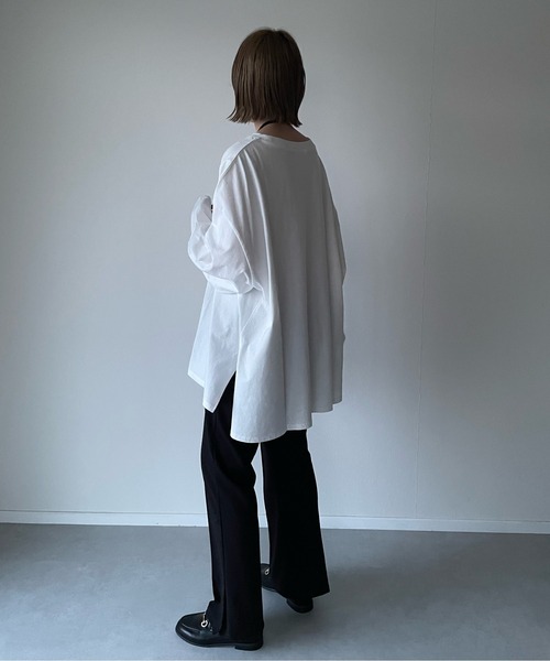 y/m by misato（イムバイミサト）の「サイドスリットルーズロンT（Tシャツ/カットソー・レディース・ライトベージュ/ホワイト/杢グレー・FREE）」の8枚目の写真