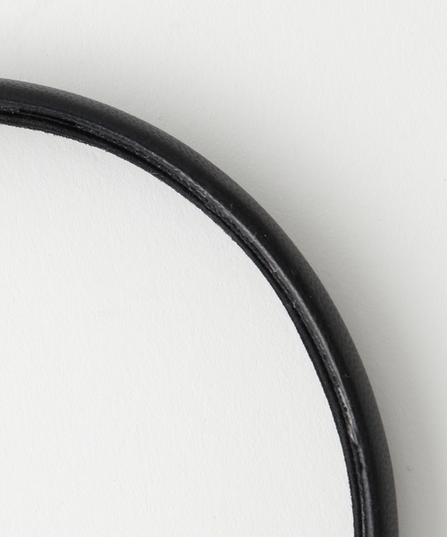 SLOBE IENA（スローブイエナ）の「【LE VERNIS/ル・ベルニ】 レザーカチューシャ（カチューシャ・レディース・ブラック/アイボリー・FREE）」の7枚目の写真