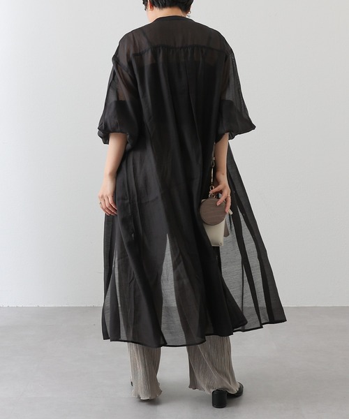 COLONY 2139（コロニートゥーワンスリーナイン）の「バンドカラーシアーシャツワンピース（シャツワンピース・レディース・アイボリー/オフホワイト/ブラック/ミント・FREE）」の20枚目の写真