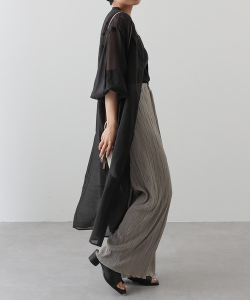 COLONY 2139（コロニートゥーワンスリーナイン）の「バンドカラーシアーシャツワンピース（シャツワンピース・レディース・アイボリー/オフホワイト/ブラック/ミント・FREE）」の21枚目の写真