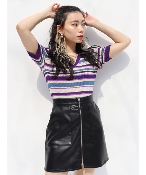 EVRIS（エヴリス）の「WIDE HOOP ピアス（ピアス（両耳用）・レディース・シルバー/ゴールド・FREE）」の11枚目の写真