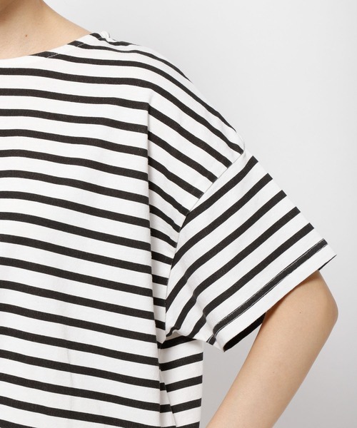 GLOBAL WORK(グローバルワーク)の「リラックスボーダーT/275927(Tシャツ/カットソー・レディース・ブラック/ライトグリーン/ライトイエロー/ライトピンク・FREE)」の10枚目の写真