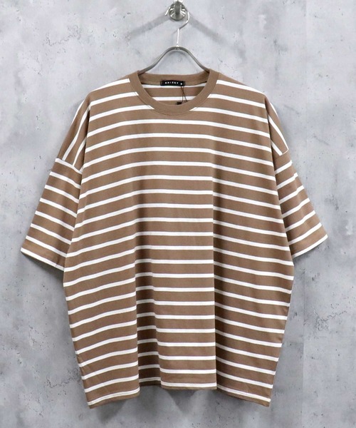 SHISKY（シスキー）の「ビッグシルエット 先染めボーダー クルーネック半袖Tシャツ（Tシャツ/カットソー・メンズ・ブラック/モカ/ラベンダー/杢グレー/ベージュ系/ネイビー系/ダークグリーン/ネイビー/チャコール/ブルー/オフホワイト/ベージュ・M/L/XL）」の6枚目の写真