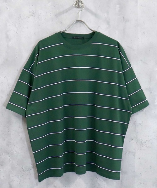 SHISKY（シスキー）の「ビッグシルエット 先染めボーダー クルーネック半袖Tシャツ（Tシャツ/カットソー・メンズ・ブラック/モカ/ラベンダー/杢グレー/ベージュ系/ネイビー系/ダークグリーン/ネイビー/チャコール/ブルー/オフホワイト/ベージュ・M/L/XL）」の8枚目の写真