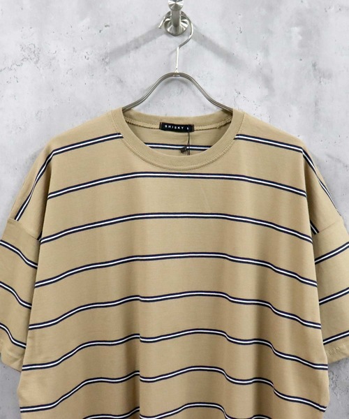 SHISKY（シスキー）の「ビッグシルエット 先染めボーダー クルーネック半袖Tシャツ（Tシャツ/カットソー・メンズ・ブラック/モカ/ラベンダー/杢グレー/ベージュ系/ネイビー系/ダークグリーン/ネイビー/チャコール/ブルー/オフホワイト/ベージュ・M/L/XL）」の18枚目の写真