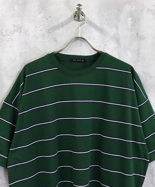 SHISKY（シスキー）の「ビッグシルエット 先染めボーダー クルーネック半袖Tシャツ（Tシャツ/カットソー・メンズ・ブラック/モカ/ラベンダー/杢グレー/ベージュ系/ネイビー系/ダークグリーン/ネイビー/チャコール/ブルー/オフホワイト/ベージュ・M/L/XL）」の20枚目の写真