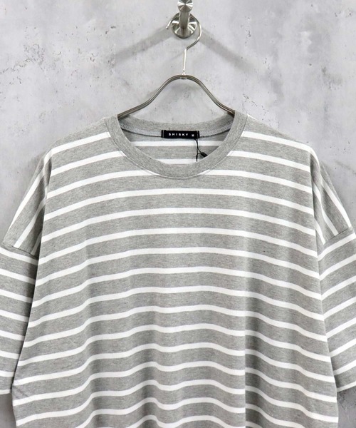 SHISKY（シスキー）の「ビッグシルエット 先染めボーダー クルーネック半袖Tシャツ（Tシャツ/カットソー・メンズ・ブラック/モカ/ラベンダー/杢グレー/ベージュ系/ネイビー系/ダークグリーン/ネイビー/チャコール/ブルー/オフホワイト/ベージュ・M/L/XL）」の15枚目の写真