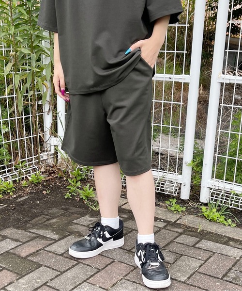 PairPair(ペアペア)の「ハーフパンツ/セットアップ対応(ユニセックス)(ルームウェア/パジャマ・メンズ・ライトブルー/ライトグリーン/ブラック系その他/グリーン系その他/ブルー系その他/スミクロ・MEDIUM/LARGE)」の9枚目の写真