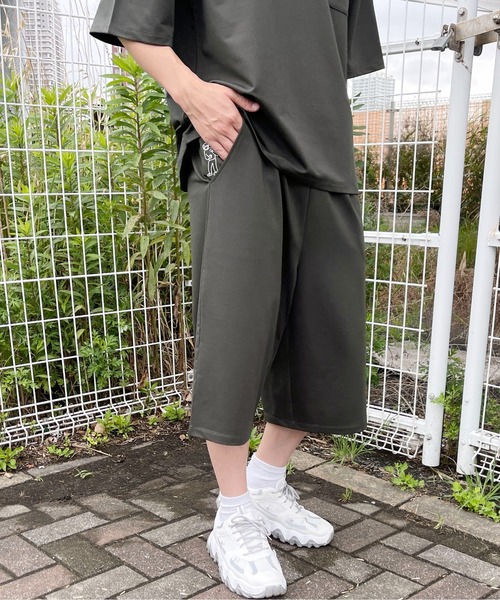 PairPair(ペアペア)の「ハーフパンツ/セットアップ対応(ユニセックス)(ルームウェア/パジャマ・メンズ・ライトブルー/ライトグリーン/ブラック系その他/グリーン系その他/ブルー系その他/スミクロ・MEDIUM/LARGE)」の8枚目の写真