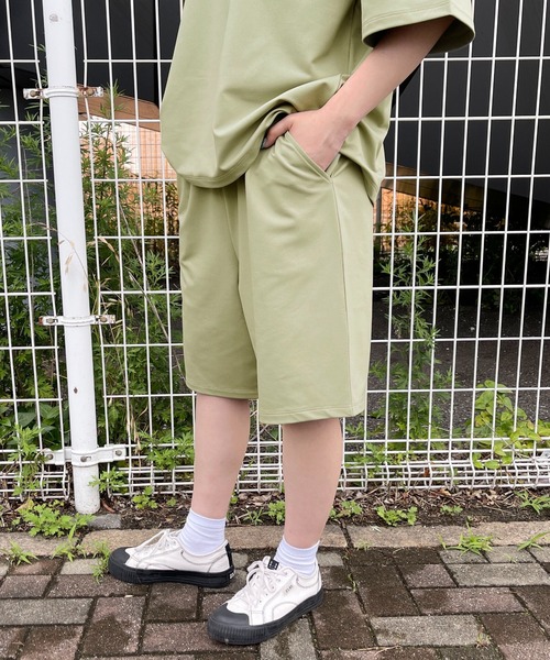PairPair(ペアペア)の「ハーフパンツ/セットアップ対応(ユニセックス)(ルームウェア/パジャマ・メンズ・ライトブルー/ライトグリーン/ブラック系その他/グリーン系その他/ブルー系その他/スミクロ・MEDIUM/LARGE)」の11枚目の写真
