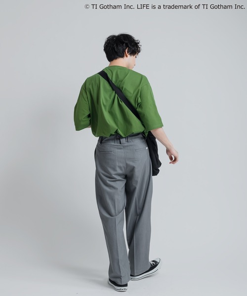 MUHET(ミュエータ)の「LIFEコラボTシャツ(Tシャツ/カットソー・レディース・ホワイト/ブラック/オフホワイト/グリーン/ホワイト系その他・MEDIUM/X-LARGE)」の14枚目の写真