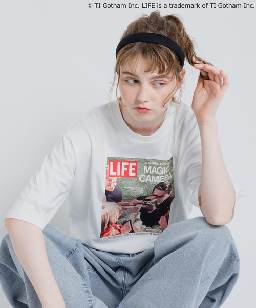 MUHET(ミュエータ)の「LIFEコラボTシャツ(Tシャツ/カットソー・レディース・ホワイト/ブラック/オフホワイト/グリーン/ホワイト系その他・MEDIUM/X-LARGE)」の21枚目の写真