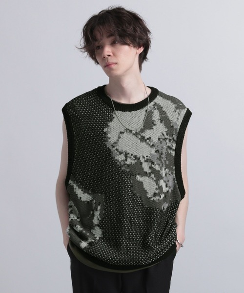 HARE（ハレ）の「フラワーモチーフニットベスト(HARE)（ニット