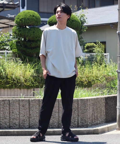 Bling Leads(ブリングリーズ)の「/Bling leads/梨地 オーバーサイズクルーネックTシャツ(Tシャツ/カットソー・メンズ・ホワイト/チャコールグレー/ライトグレー/ブラック/グレイッシュベージュ・LARGE/MEDIUM)」の20枚目の写真