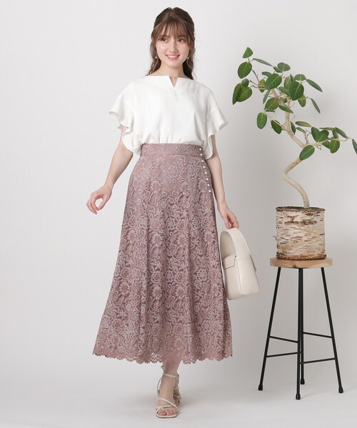 couture brooch（クチュールブローチ）の「◆【大人レディ、きちんと見えが叶うブラウス！】前後2WAY　フリルスリーブゴールドバーブラウス（シャツ/ブラウス・レディース・オフホワイト/サックスブルー/ブラック系・38/42）」の15枚目の写真