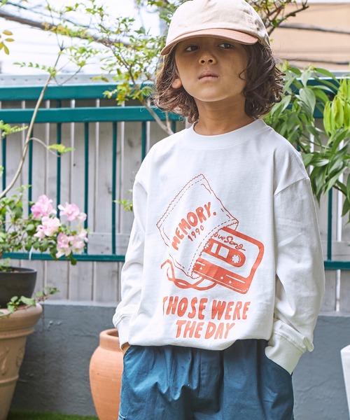 PAIRMANON STREET(ペアマノンストリート)の「【PAIRMANON STREET】グラフィック長袖ロンT(Tシャツ/カットソー・キッズ・ブラック系その他2/ホワイト系その他/ブルー系その他/ブラック系その他/ブルー系その他4/パープル系その他2/パープル系その他/ホワイト系その他4/ブラック系その他3/グリーン系その他/イエロー系その他/イエロー系その他2/ホワイト系その他3/ブルー系その他3/グレー系その他/ブルー系その他2/グレー系その他2/ホワイト系その他5/ホワイト系その他2/ブルー系その他5/ホワイト系その他6/ブラック系その他4/ホワイト系その他7/レッド系その他2/ブラウン系その他/ブラック系その他6/その他/ブラック系その他5/ブルー系その他6/ネイビー/イエロー系その他3/ブラウン系その他2/レッド系その他/イエロー系その他4・120/90/130/100/110/140/150)」の6枚目の写真