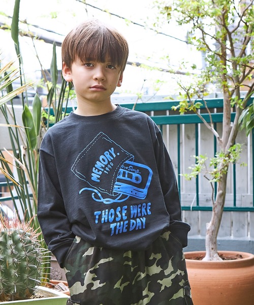 PAIRMANON STREET(ペアマノンストリート)の「【PAIRMANON STREET】グラフィック長袖ロンT(Tシャツ/カットソー・キッズ・ブラック系その他2/ホワイト系その他/ブルー系その他/ブラック系その他/ブルー系その他4/パープル系その他2/パープル系その他/ホワイト系その他4/ブラック系その他3/グリーン系その他/イエロー系その他/イエロー系その他2/ホワイト系その他3/ブルー系その他3/グレー系その他/ブルー系その他2/グレー系その他2/ホワイト系その他5/ホワイト系その他2/ブルー系その他5/ホワイト系その他6/ブラック系その他4/ホワイト系その他7/レッド系その他2/ブラウン系その他/ブラック系その他6/その他/ブラック系その他5/ブルー系その他6/ネイビー/イエロー系その他3/ブラウン系その他2/レッド系その他/イエロー系その他4・120/90/130/100/110/140/150)」の11枚目の写真