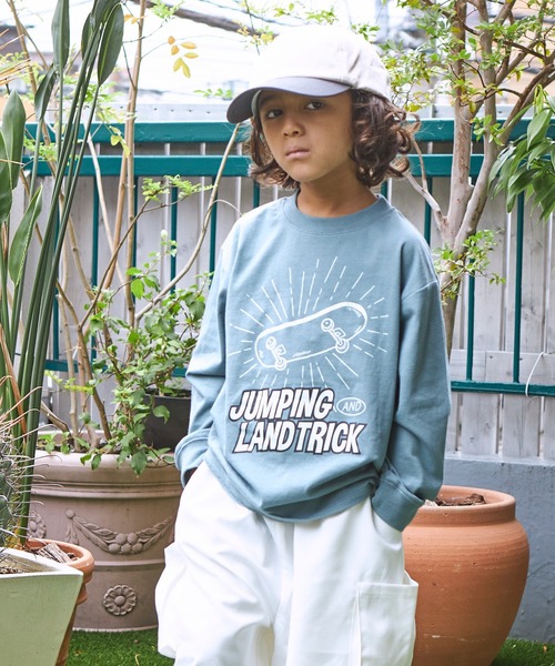 PAIRMANON STREET(ペアマノンストリート)の「【PAIRMANON STREET】グラフィック長袖ロンT(Tシャツ/カットソー・キッズ・ブラック系その他2/ホワイト系その他/ブルー系その他/ブラック系その他/ブルー系その他4/パープル系その他2/パープル系その他/ホワイト系その他4/ブラック系その他3/グリーン系その他/イエロー系その他/イエロー系その他2/ホワイト系その他3/ブルー系その他3/グレー系その他/ブルー系その他2/グレー系その他2/ホワイト系その他5/ホワイト系その他2/ブルー系その他5/ホワイト系その他6/ブラック系その他4/ホワイト系その他7/レッド系その他2/ブラウン系その他/ブラック系その他6/その他/ブラック系その他5/ブルー系その他6/ネイビー/イエロー系その他3/ブラウン系その他2/レッド系その他/イエロー系その他4・120/90/130/100/110/140/150)」の22枚目の写真