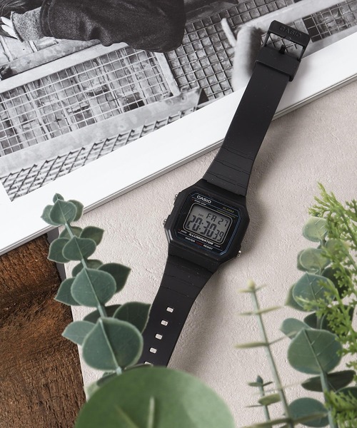 CASIO（カシオ）の「CASIO / カシオ スタンダード デジタル