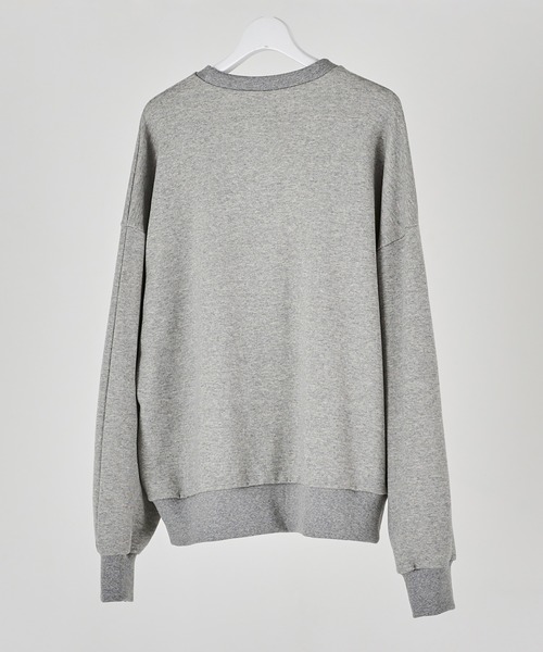 DISCOVERED（ディスカバード）の「FLOWER EMBROIDERY SWEAT