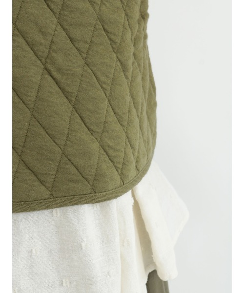 Samansa Mos2(サマンサ モスモス)の「カットキルトベスト(ベスト・レディース・ブラック/カーキ/ベージュ・フリ-)」の20枚目の写真